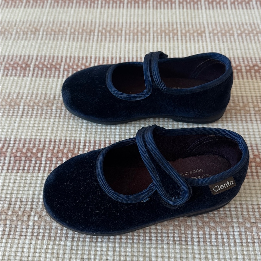 Navy Velvet Cienta Mary Jane Shoes - Picture 2 of 4